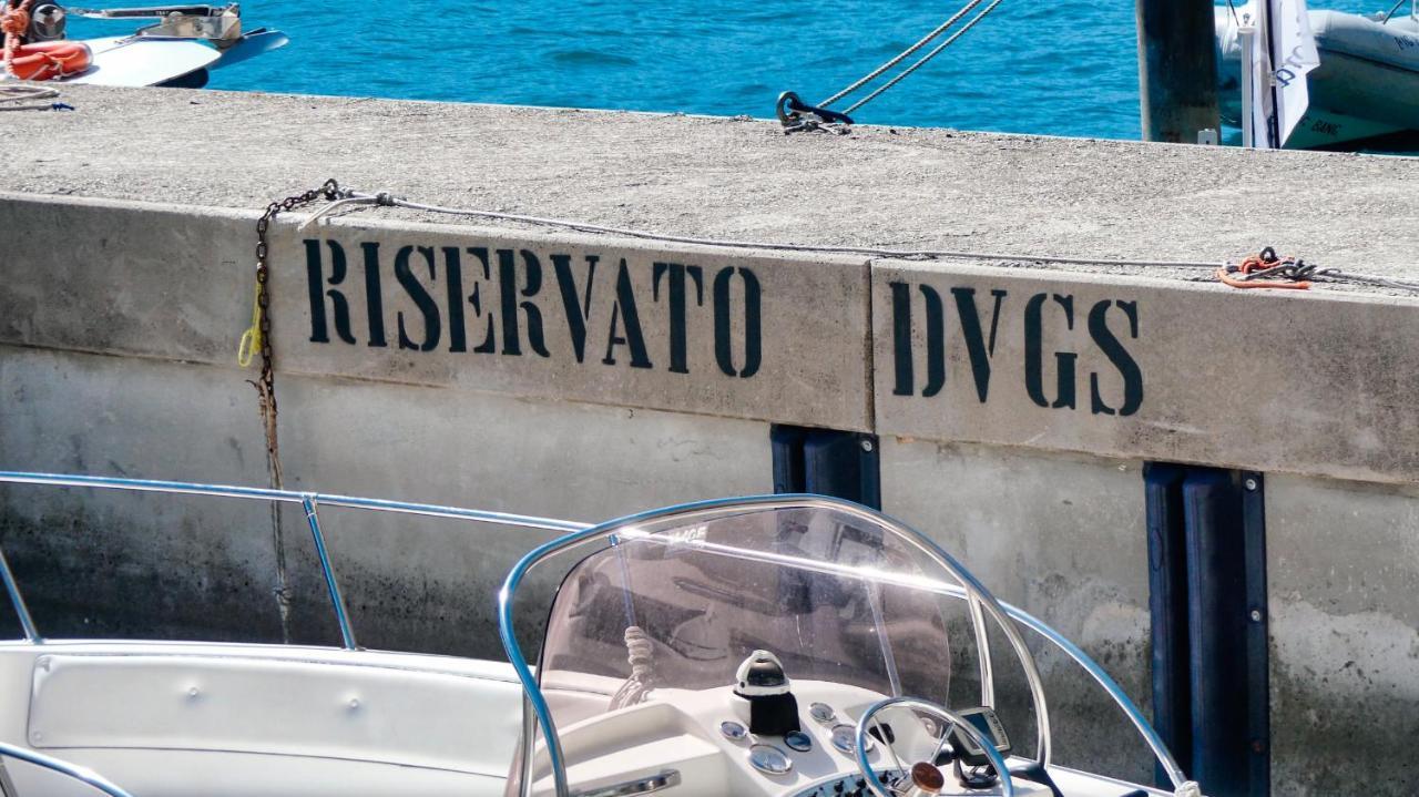 Dv Garda Suite Campione del Garda Extérieur photo